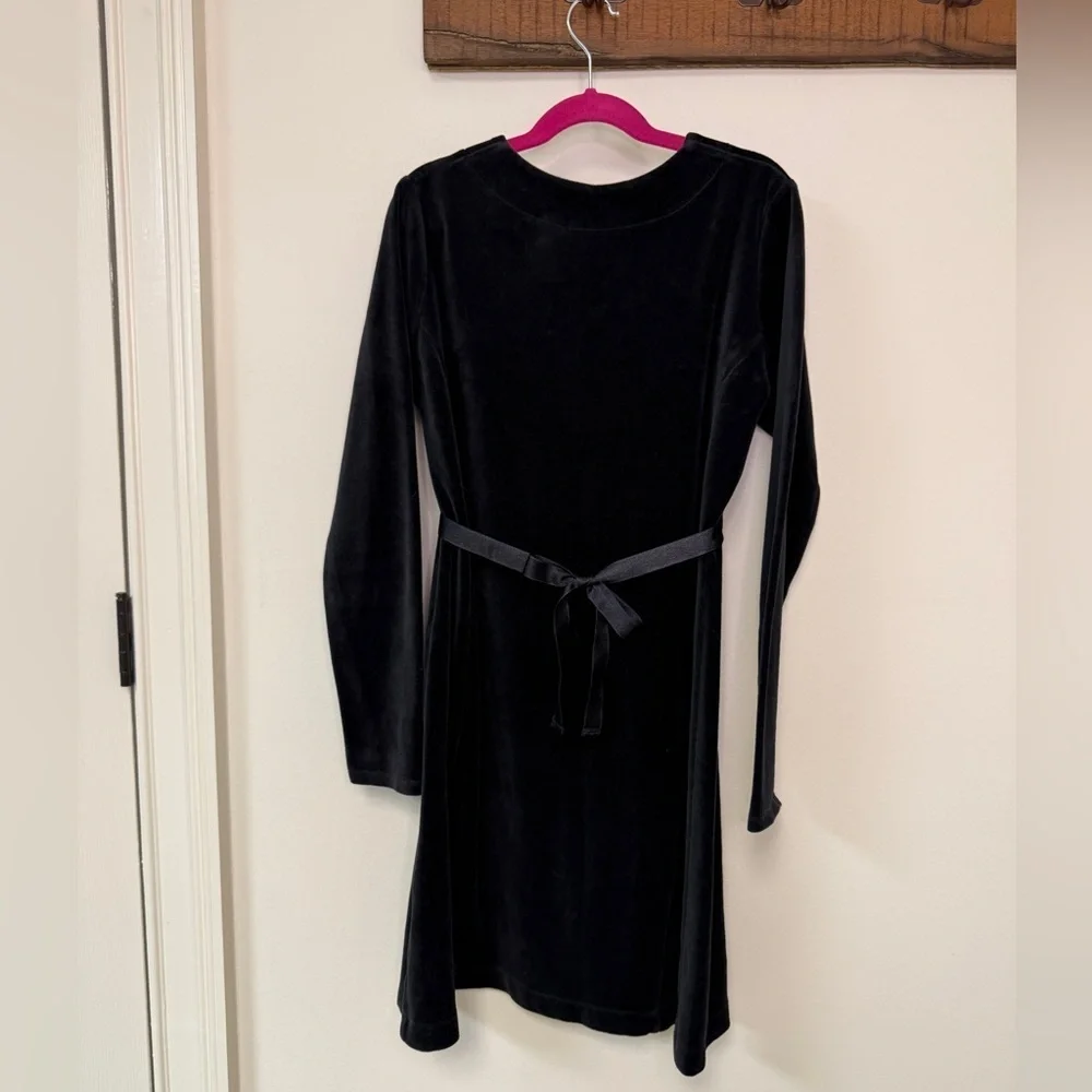 L.L. Bean: Girls Black Velour Long Sleeve Dress, Size L